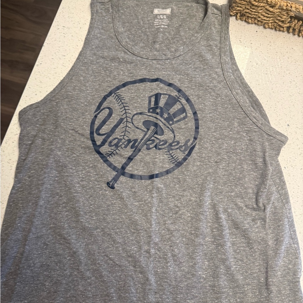 Yankees Gray Tank Top